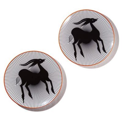 The Plate with Two Gazelles – A Symphony of Geometry and Graceful Beasts!