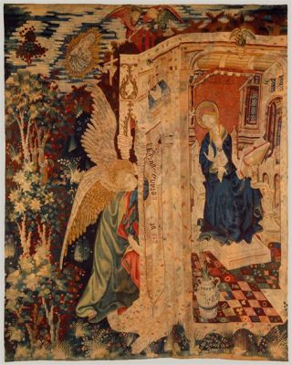 The Annunciation Icon: A Tapestry Woven From Gold and Devotion!